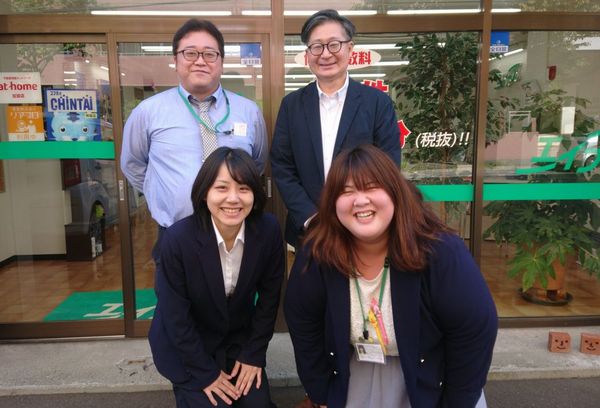 スタッフ